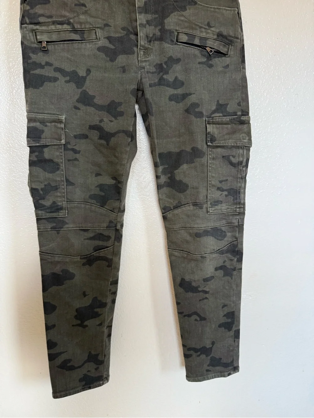 Hudson Colby Ankle Cargo skinny Camouflage Print Jeans Size 30 - Picture 4 of 11